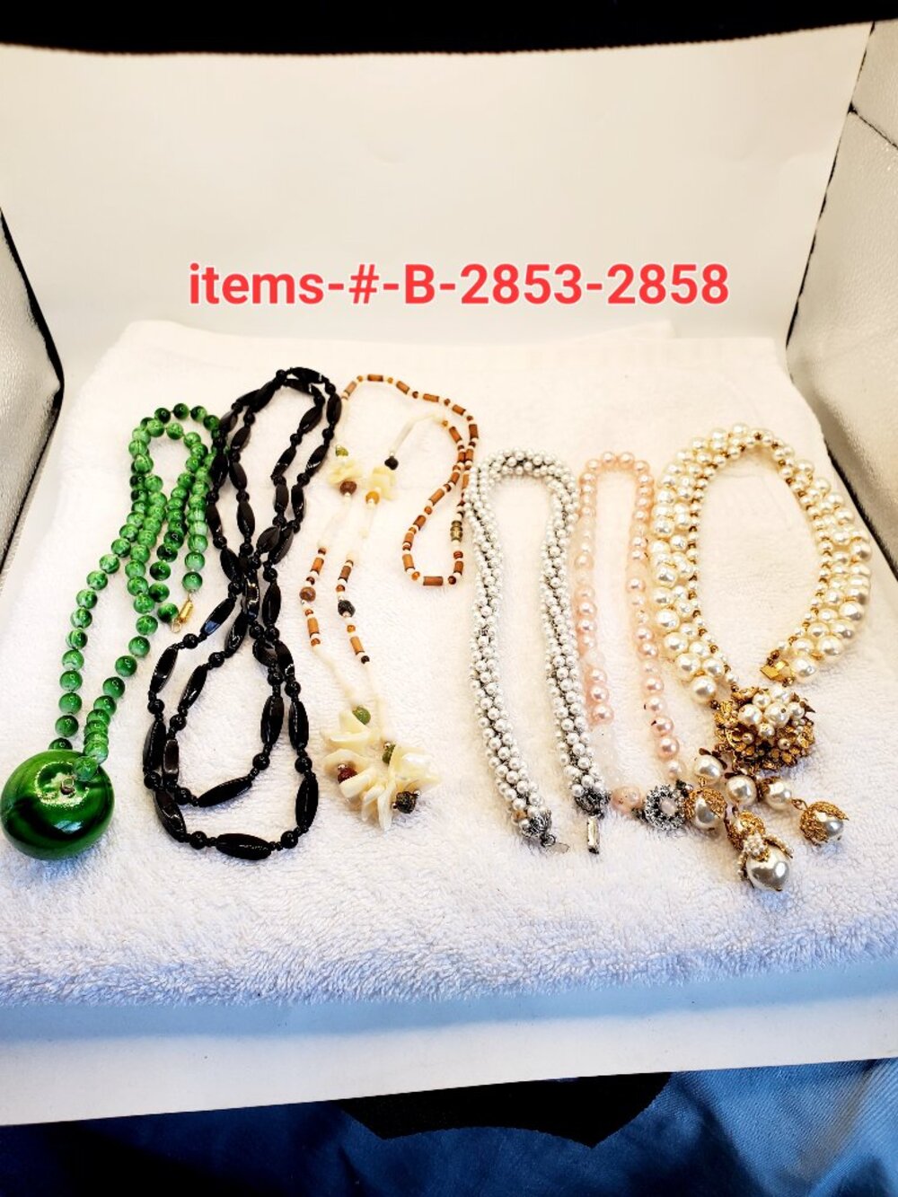 6 Vintage Necklaces, items # B-2853-2858,. wt. 244 grams.